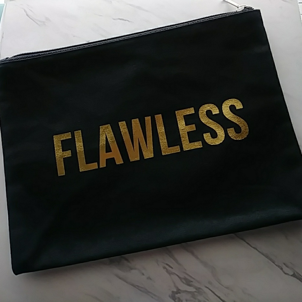 FLAWLESS...black zipper pouch